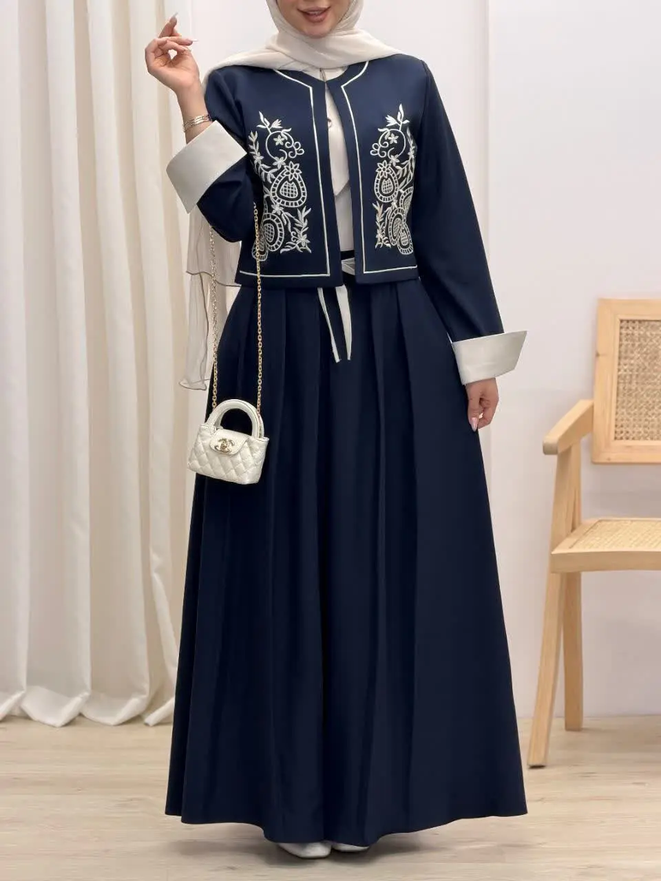 4038- کت و دامن مزونی ژیوان